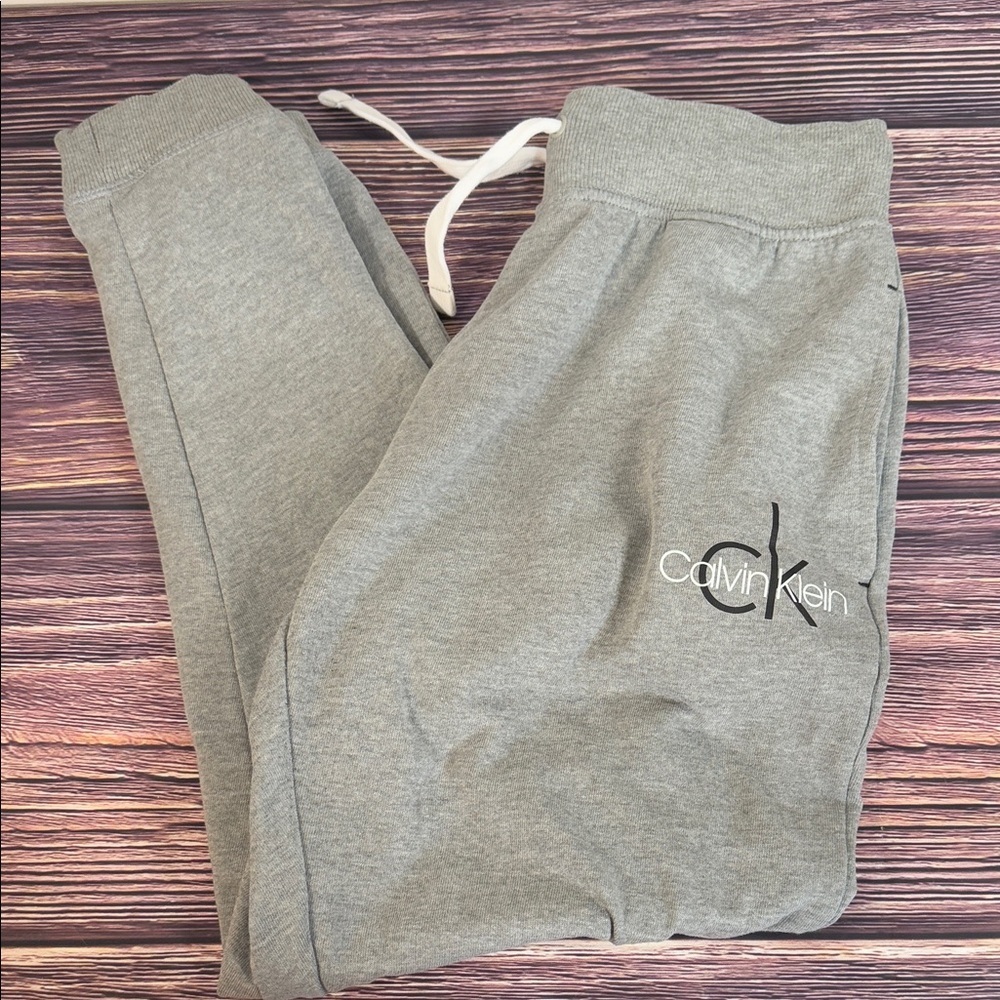 Calvin Klein Women’s Light Gray‎ Joggers